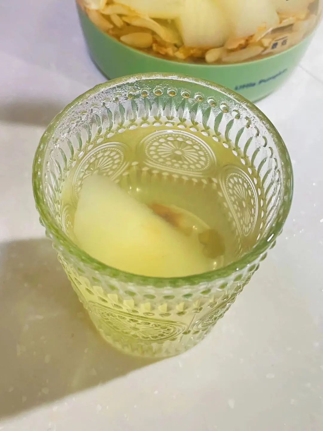 DƬ
